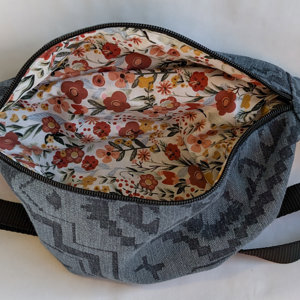 Cross-body Bags