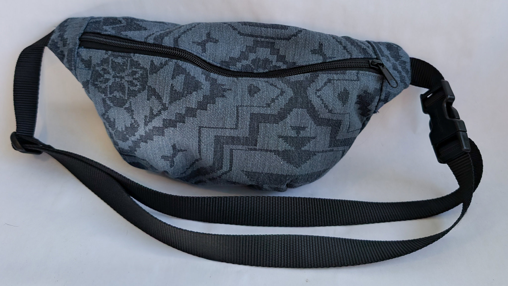 Cross-body Bags